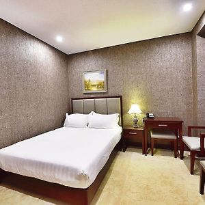Executive King Room